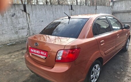 KIA Rio II, 2010 год, 700 000 рублей, 9 фотография