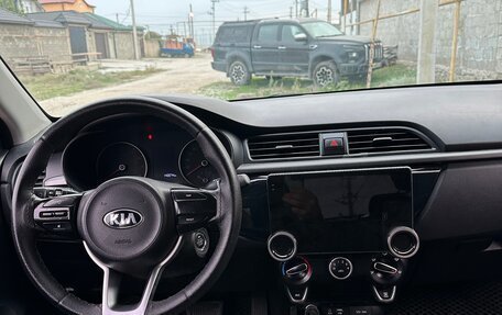 KIA Rio IV, 2017 год, 1 300 000 рублей, 5 фотография