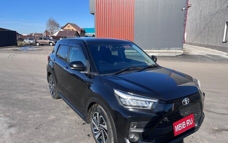 Toyota Raize I, 2021 год, 1 650 000 рублей, 4 фотография