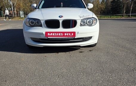 BMW 1 серия, 2010 год, 980 000 рублей, 2 фотография