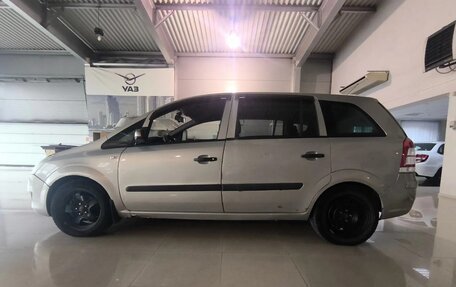 Opel Zafira B, 2006 год, 335 000 рублей, 4 фотография