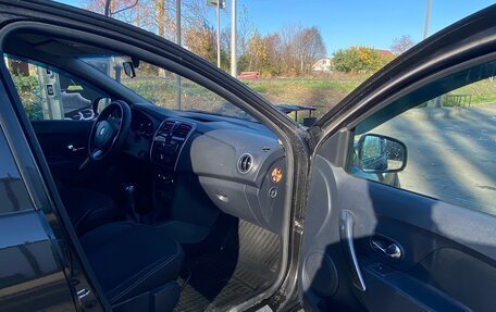 Renault Logan II, 2014 год, 530 000 рублей, 6 фотография