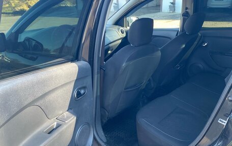 Renault Logan II, 2014 год, 530 000 рублей, 18 фотография