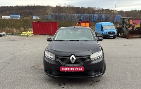Renault Logan II, 2017 год, 725 000 рублей, 1 фотография