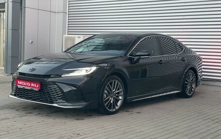 Toyota Camry, 2026 год, 4 250 000 рублей, 1 фотография