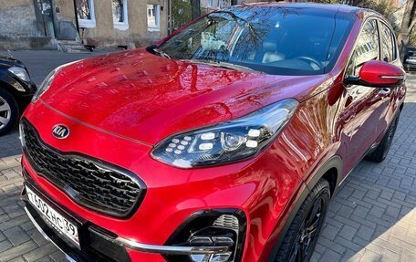 KIA Sportage IV рестайлинг, 2018 год, 2 399 000 рублей, 1 фотография