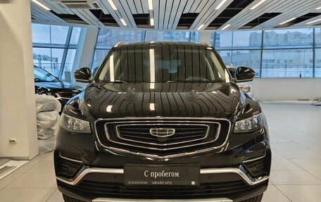 Geely Atlas, 2022 год, 1 885 000 рублей, 3 фотография
