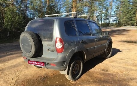 Chevrolet Niva I рестайлинг, 2010 год, 245 000 рублей, 5 фотография