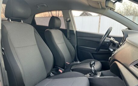 Hyundai Solaris II рестайлинг, 2019 год, 1 399 000 рублей, 8 фотография
