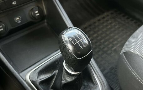 Hyundai Solaris II рестайлинг, 2019 год, 1 399 000 рублей, 12 фотография