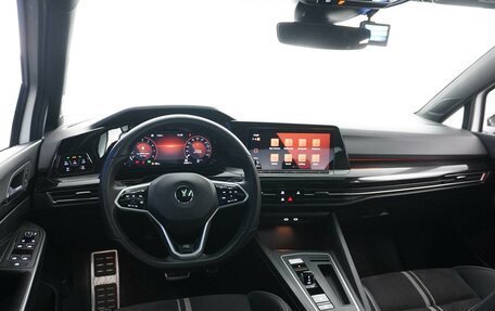 Volkswagen Golf VIII, 2022 год, 3 198 444 рублей, 6 фотография
