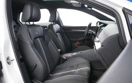 Volkswagen Golf VIII, 2022 год, 3 198 444 рублей, 8 фотография