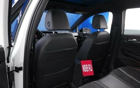 Volkswagen Golf VIII, 2022 год, 3 198 444 рублей, 11 фотография