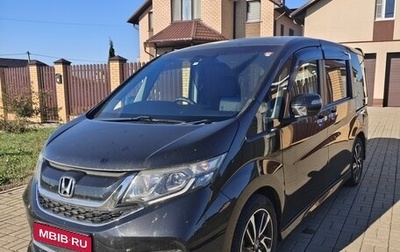 Honda Stepwgn IV рестайлинг, 2015 год, 2 550 000 рублей, 1 фотография