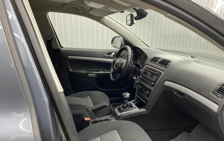 Skoda Octavia, 2013 год, 830 000 рублей, 28 фотография