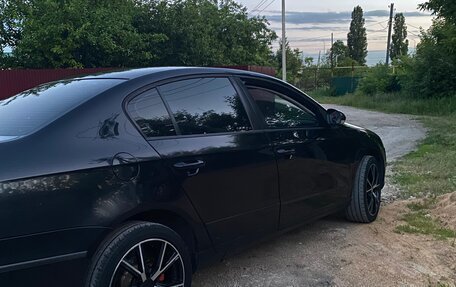 Volkswagen Passat B6, 2007 год, 550 000 рублей, 11 фотография
