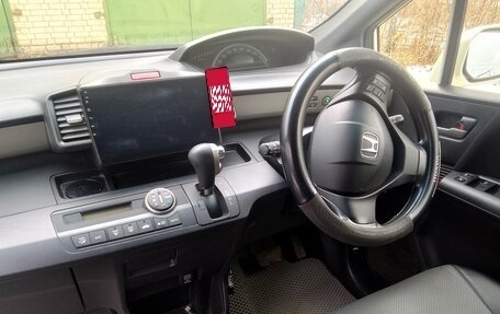 Honda Freed I, 2012 год, 1 100 000 рублей, 12 фотография