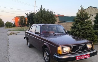 Volvo 240 Series, 1983 год, 270 000 рублей, 1 фотография