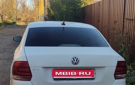 Volkswagen Polo VI (EU Market), 2019 год, 499 000 рублей, 2 фотография