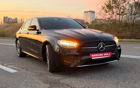 Mercedes-Benz E-Класс, 2020 год, 4 100 000 рублей, 31 фотография