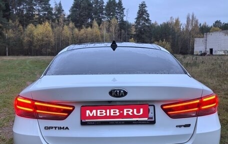 KIA Optima IV рестайлинг, 2017 год, 1 650 000 рублей, 6 фотография