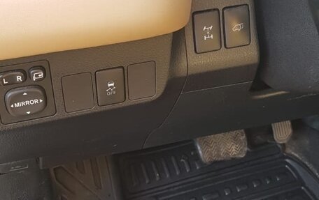 Toyota RAV4, 2015 год, 1 730 000 рублей, 12 фотография