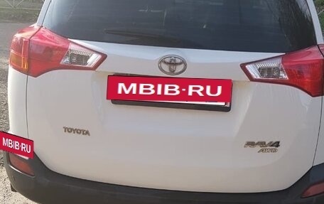 Toyota RAV4, 2015 год, 1 730 000 рублей, 4 фотография