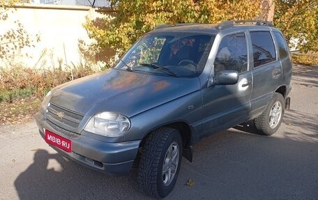 Chevrolet Niva I рестайлинг, 2005 год, 250 000 рублей, 1 фотография