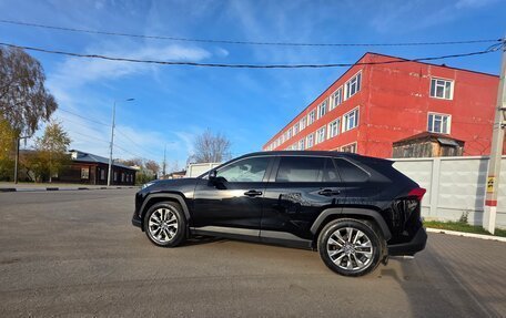 Toyota RAV4, 2021 год, 4 300 000 рублей, 6 фотография