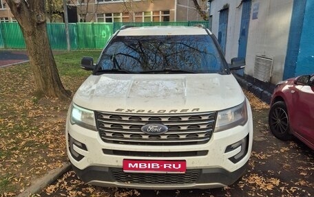 Ford Explorer V рестайлинг, 2017 год, 2 200 000 рублей, 1 фотография