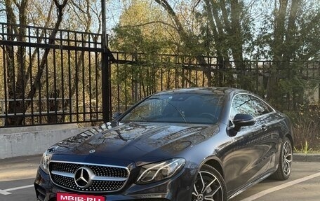 Mercedes-Benz E-Класс, 2017 год, 3 950 000 рублей, 1 фотография