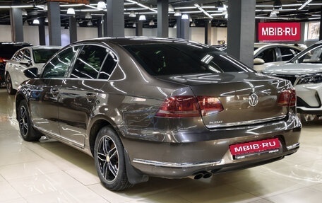 Volkswagen Passat B7, 2012 год, 960 000 рублей, 6 фотография