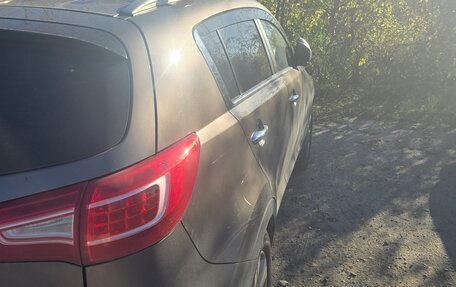 KIA Sportage III, 2010 год, 1 100 000 рублей, 10 фотография