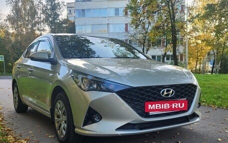 Hyundai Solaris II рестайлинг, 2020 год, 1 350 000 рублей, 3 фотография