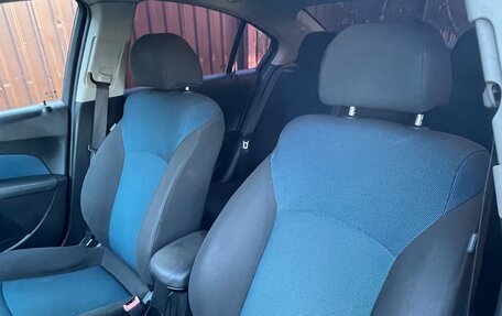 Chevrolet Cruze II, 2011 год, 560 000 рублей, 8 фотография
