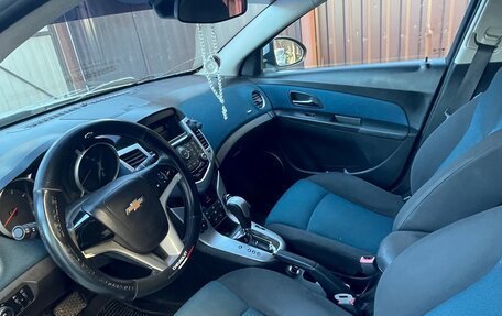 Chevrolet Cruze II, 2011 год, 560 000 рублей, 7 фотография