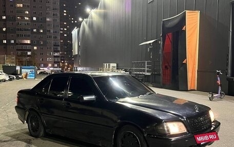 Mercedes-Benz C-Класс, 1996 год, 160 000 рублей, 2 фотография