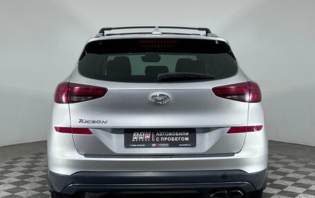 Hyundai Tucson III, 2019 год, 1 997 000 рублей, 6 фотография
