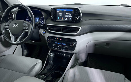 Hyundai Tucson III, 2019 год, 1 997 000 рублей, 10 фотография