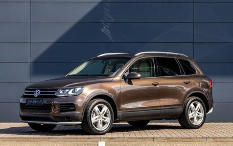Volkswagen Touareg III, 2014 год, 1 525 000 рублей, 1 фотография