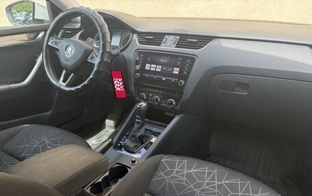 Skoda Octavia, 2019 год, 1 890 000 рублей, 13 фотография