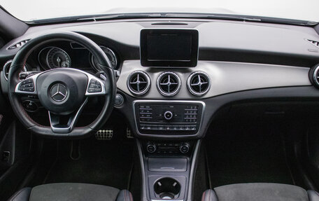 Mercedes-Benz GLA, 2016 год, 2 345 000 рублей, 13 фотография
