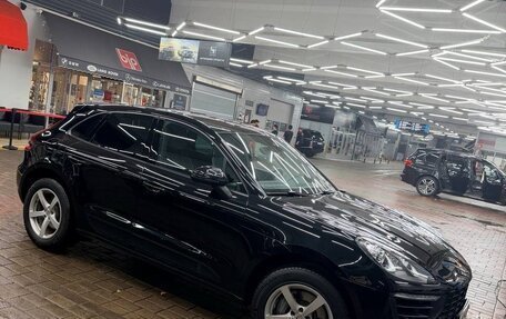 Porsche Macan I рестайлинг, 2018 год, 3 499 000 рублей, 3 фотография