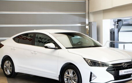 Hyundai Elantra VI, 2020 год, 1 945 000 рублей, 3 фотография