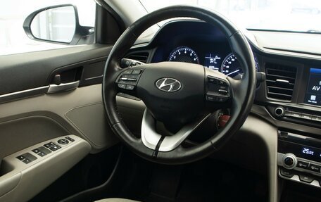 Hyundai Elantra VI, 2020 год, 1 945 000 рублей, 9 фотография