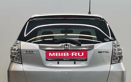 Honda Fit Shuttle I рестайлинг, 2011 год, 850 000 рублей, 6 фотография