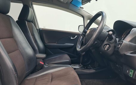 Honda Fit Shuttle I рестайлинг, 2011 год, 850 000 рублей, 20 фотография