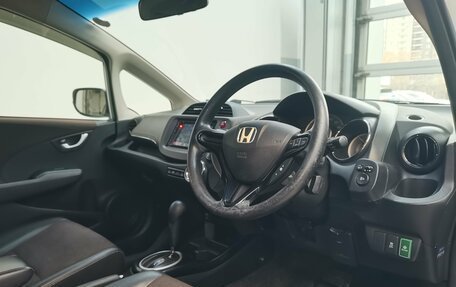 Honda Fit Shuttle I рестайлинг, 2011 год, 850 000 рублей, 19 фотография