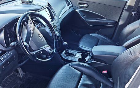 Hyundai Santa Fe III рестайлинг, 2012 год, 1 600 000 рублей, 13 фотография