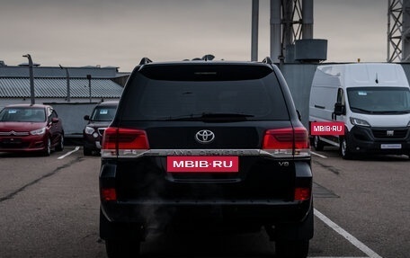 Toyota Land Cruiser 200, 2019 год, 8 387 000 рублей, 6 фотография